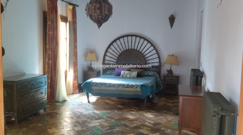 Malaga - Barriada Pablo Picasso - 4000m2
