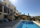 Vil·la amb terreny en venda a la España, Estepona, ref.: TR350158 foto