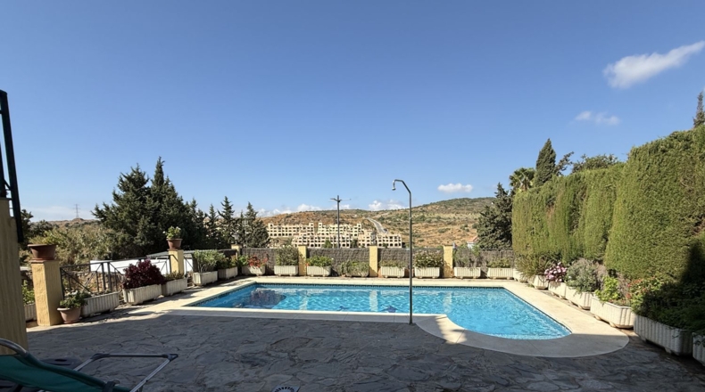 Málaga - Estepona - 545m2