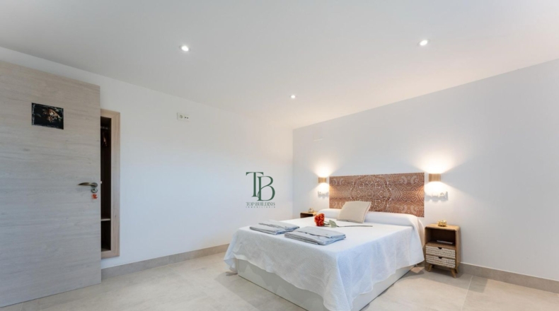 Málaga - Antequera - 394m2