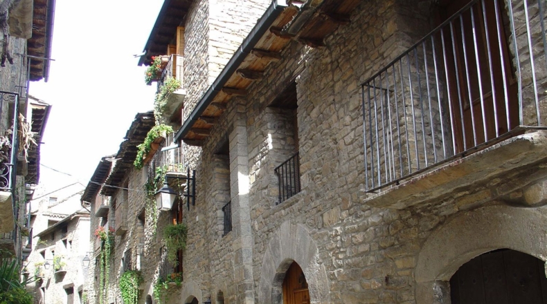 Huesca - Aínsa - 90m2