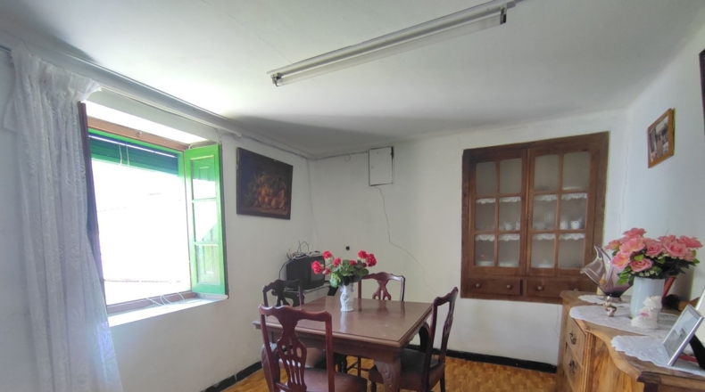 Huesca - Salinas - 890m2