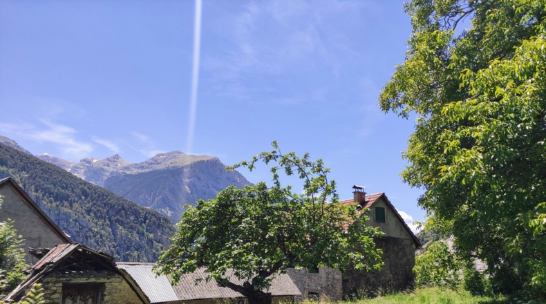 Huesca - Salinas - 890m2