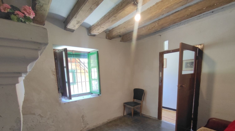 Huesca - Salinas - 890m2