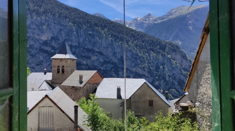 Huesca - Salinas - 890m2