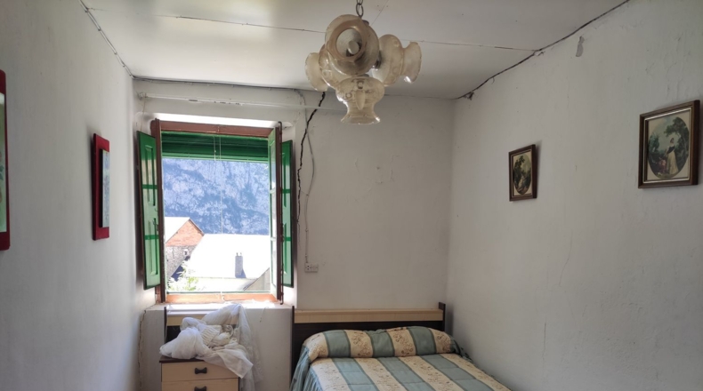 Huesca - Salinas - 890m2