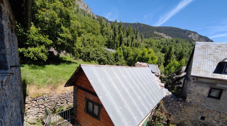 Huesca - Salinas - 890m2