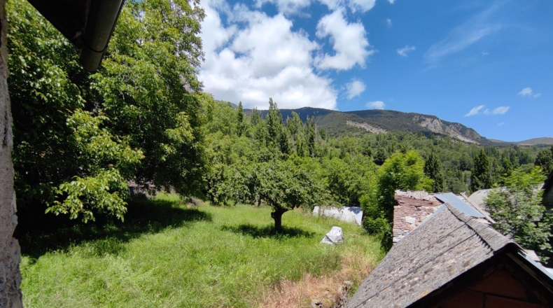 Huesca - Salinas - 890m2
