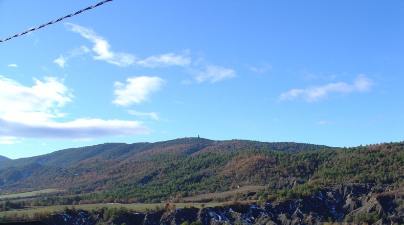 Huesca - Alueza - 580m2