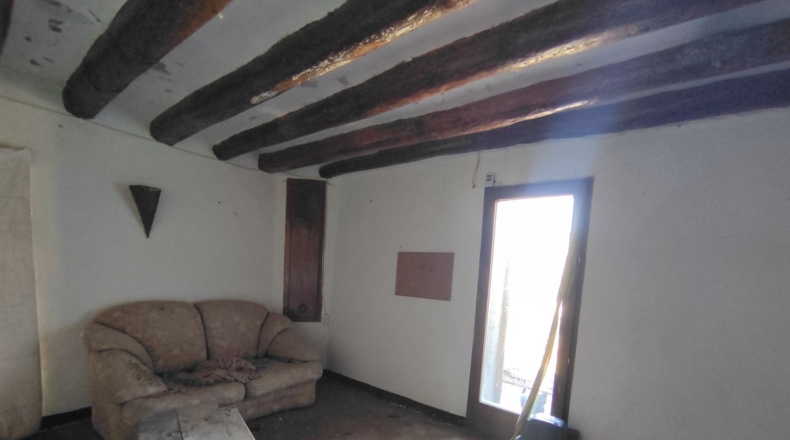 Huesca - Alueza - 580m2
