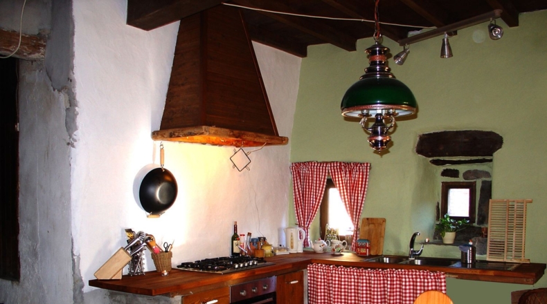 Huesca - Alueza - 580m2