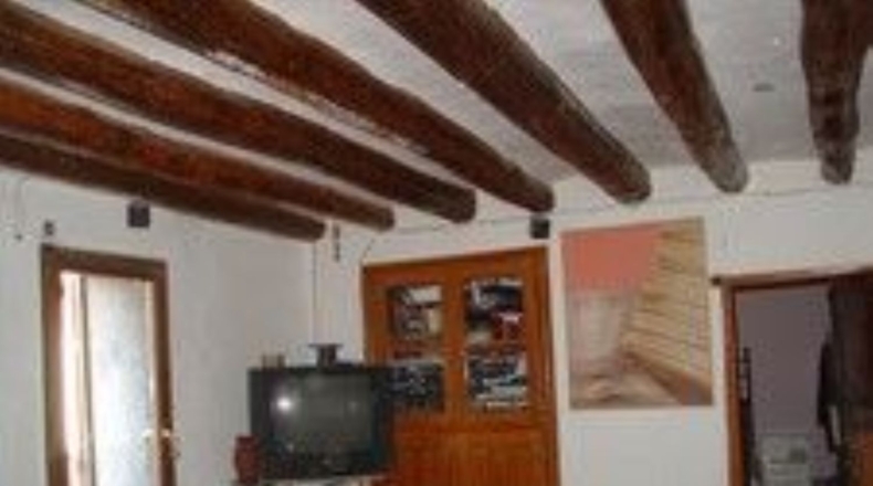Huesca - Alueza - 580m2