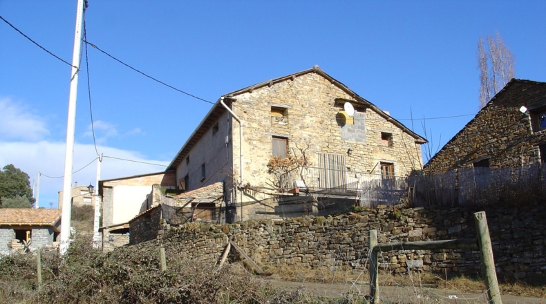 Huesca - Alueza - 580m2