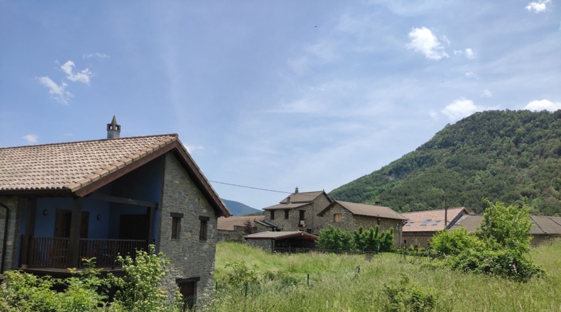 Huesca - Ligüerre de Ara - 640m2