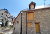 Chalet independiente con terreno en venta en Gistaín/Chistén ref: TR262552 foto