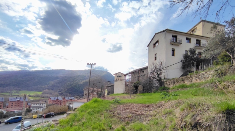 Huesca - Boltaña - 220m2