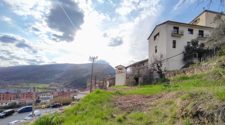 Huesca - Boltaña - 220m2