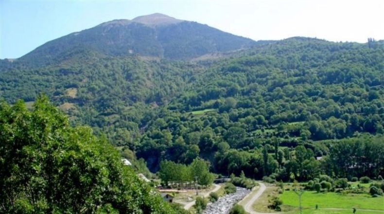 Huesca - San Juan de Plan - 1500m2