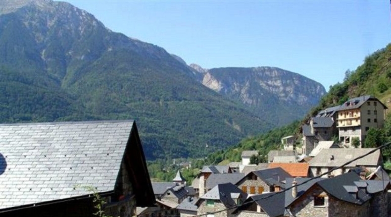 Huesca - San Juan de Plan - 1500m2