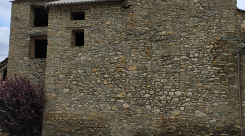 Huesca - Alueza - 430m2
