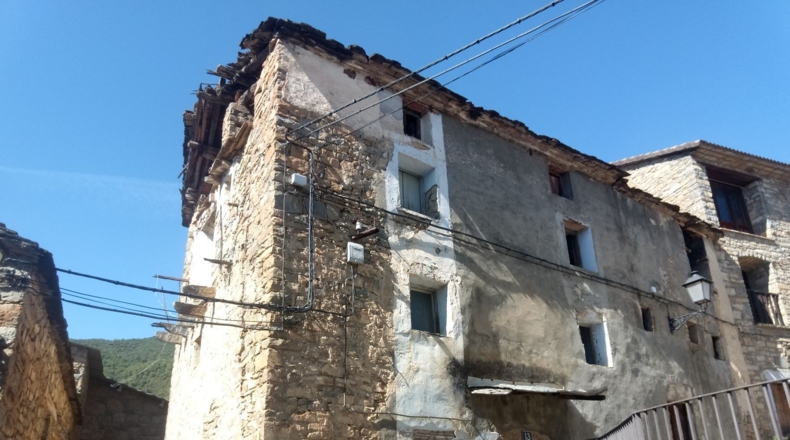 Huesca - Araguás - 600m2