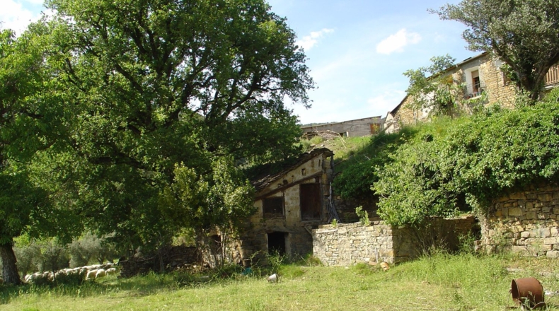 Huesca - Araguás - 600m2