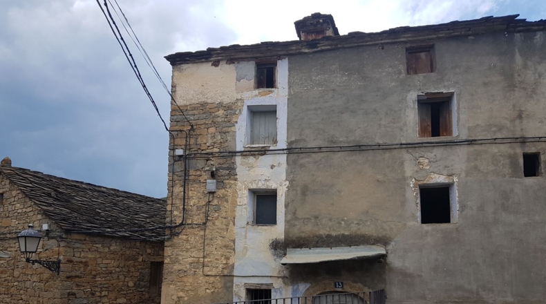 Huesca - Araguás - 600m2