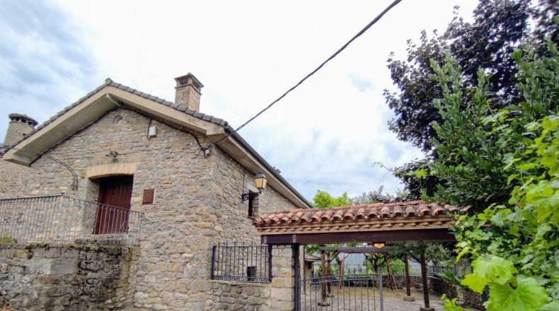Huesca - Puente Sardas - 560m2
