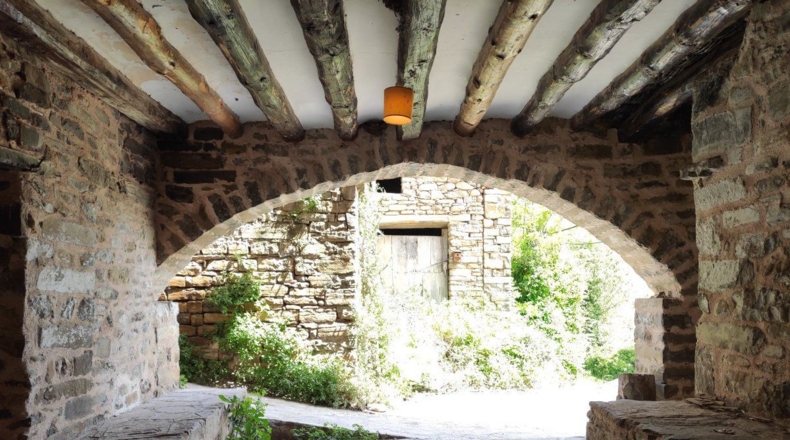 Huesca - Aínsa - 390m2