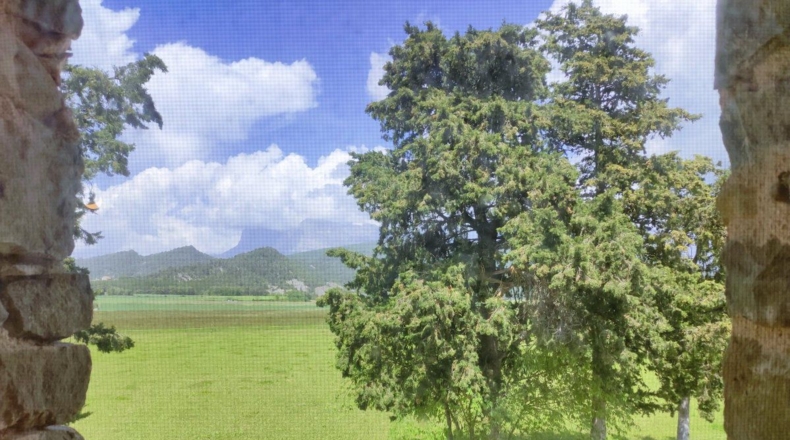 Huesca - Aínsa - 390m2