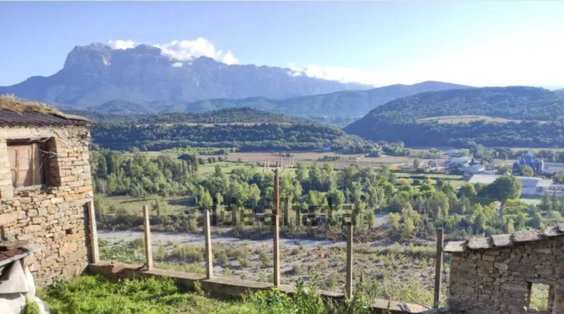 Huesca - Aínsa - 400m2