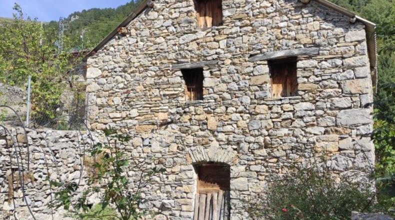 Huesca - Aínsa - 10500m2
