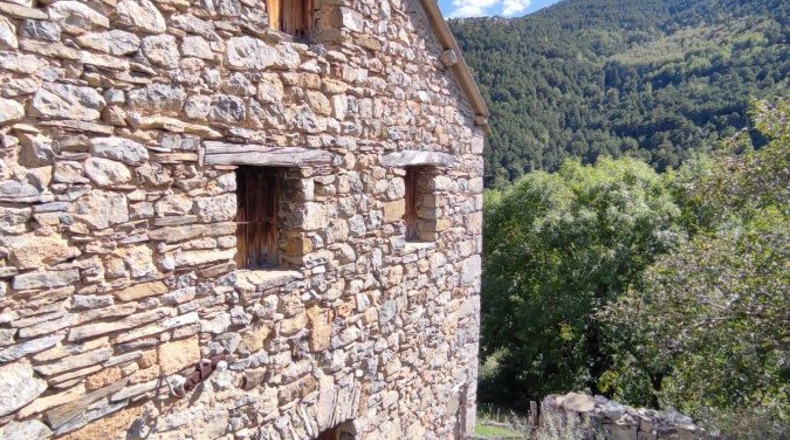 Huesca - Aínsa - 10500m2