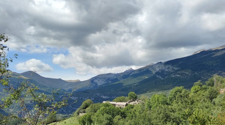 Huesca - Aínsa - 10500m2