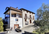 Chalet independiente con terreno en venta en Graus ref: TR360708 foto