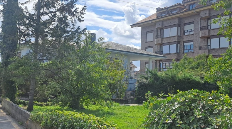 Cantabria - Barrio El Arco - 705m2
