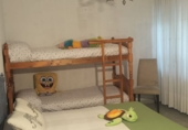 Отдельно стоящий дом с участком на продажу в городе Noja. Фото