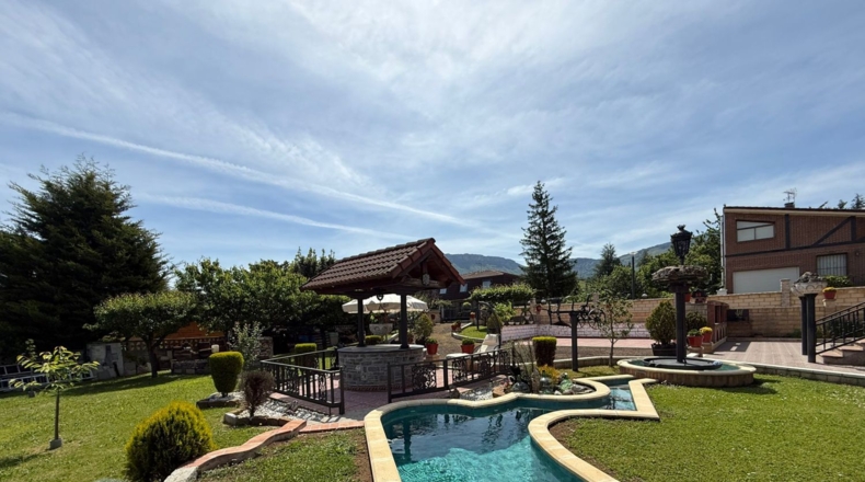 Burgos - Villasana de Mena - 2126m2