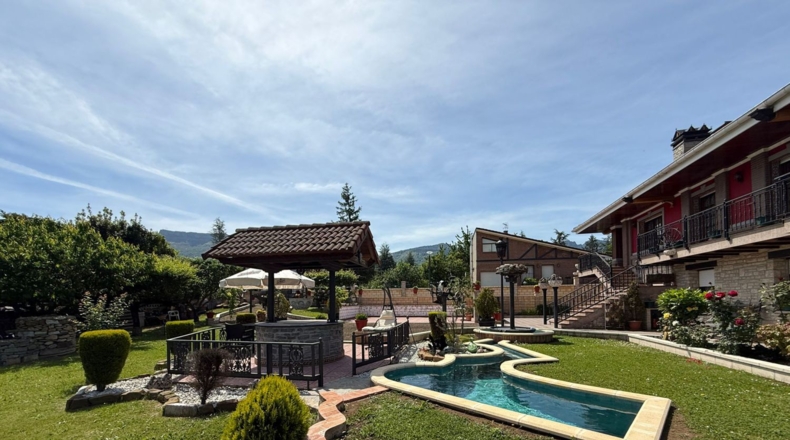 Burgos - Villasana de Mena - 2126m2