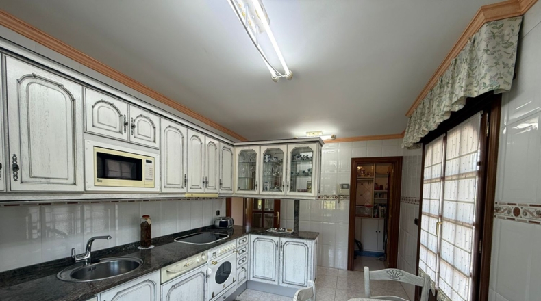 Burgos - Villasana de Mena - 2126m2