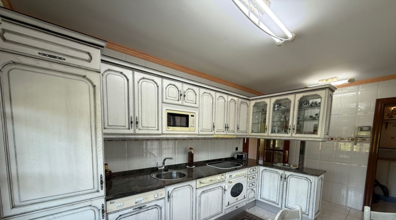 Burgos - Villasana de Mena - 2126m2