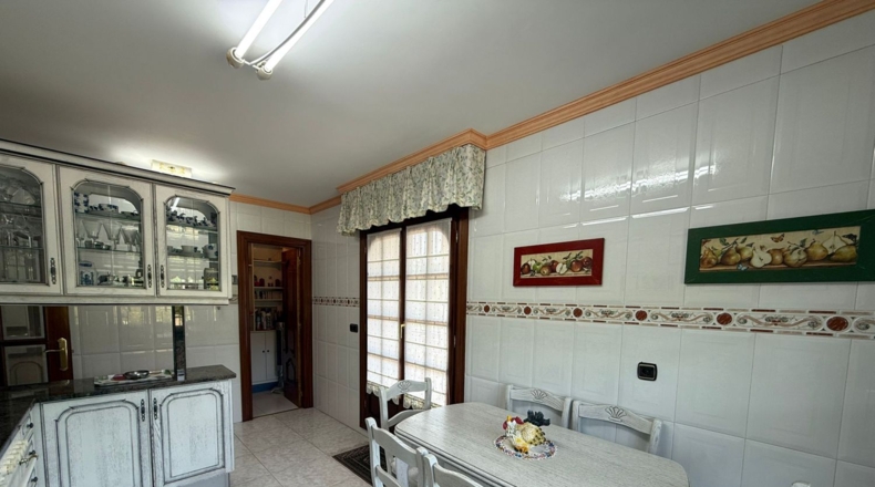 Burgos - Villasana de Mena - 2126m2
