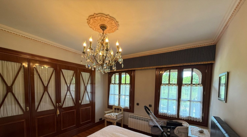 Burgos - Villasana de Mena - 2126m2