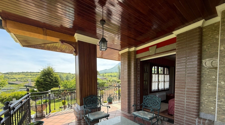 Burgos - Villasana de Mena - 2126m2