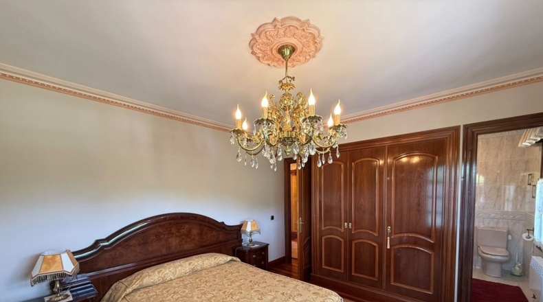 Burgos - Villasana de Mena - 2126m2