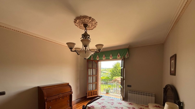 Burgos - Villasana de Mena - 2126m2
