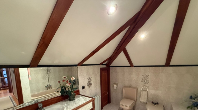 Burgos - Villasana de Mena - 2126m2