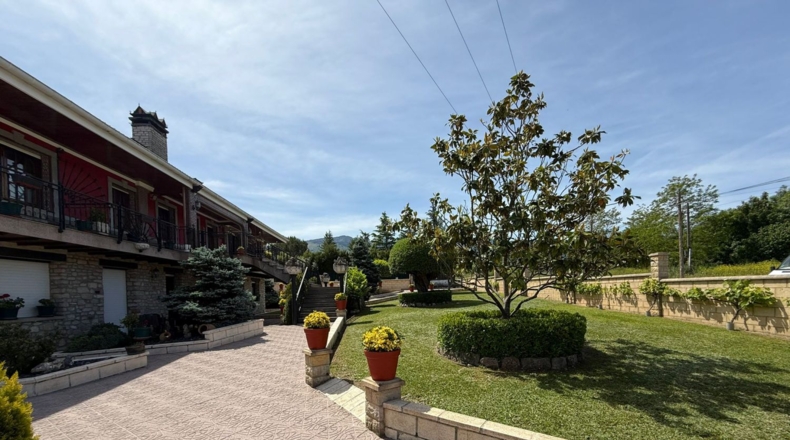 Burgos - Villasana de Mena - 2126m2