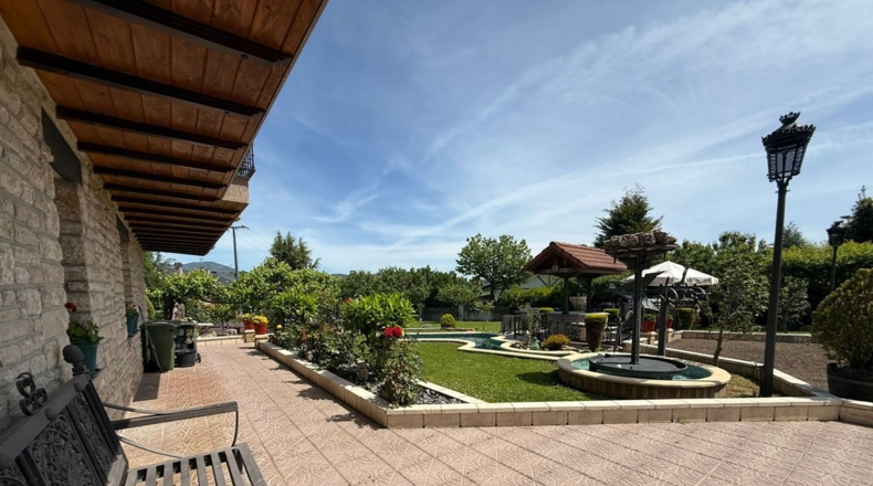 Burgos - Villasana de Mena - 2126m2
