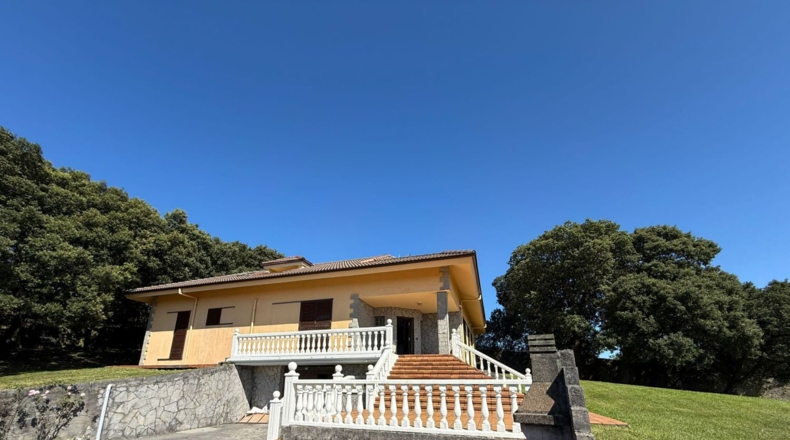 Cantabria - Isla - 3818m2